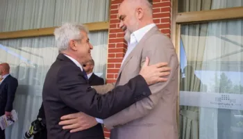 ‘Ose ata në kolltuqe, ose nuk ecën asgjë’, VLEN sulmon BDI-në për çështjen shqiptare: Marrëveshja e Ohrit nuk është tapi e…