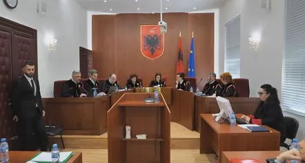 Pagat e gjyqtarëve e prokurorëve, projektligji i PS: Koeficient 0.38 ndaj pagës së Presidentit