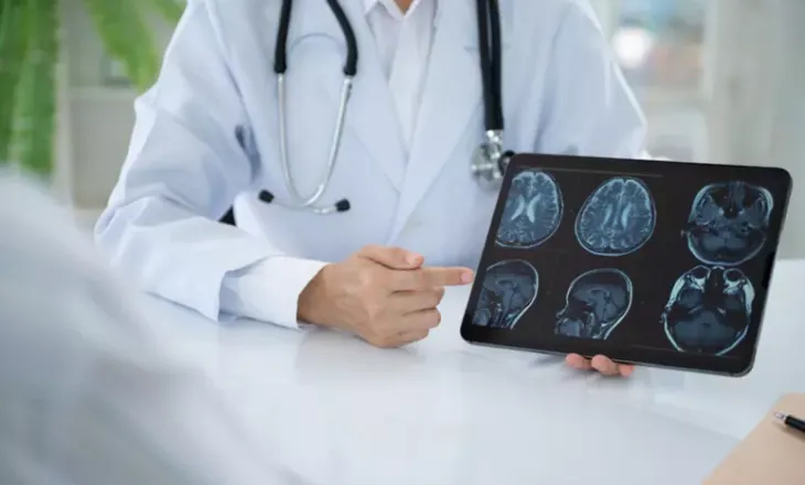 Parkinsoni – Si ta diagnostikoni dhe si manifestohet