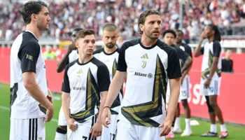 Pas Kolo Muani dhe Alajbegovic, goditja e radhës së Juventusit vjen nga Anglia