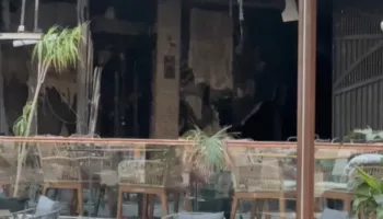 Pas zjarrit në hotel, operatorët turistikë në Vlorë hapin dyert për pushuesit: Akomodim falas dhe ndihmë për të dëmtuarit