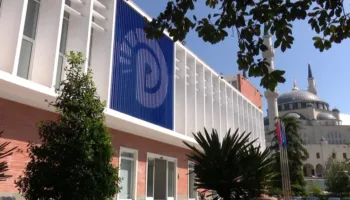 PD mobilizohet kundër hartës së re territoriale, urdhër degëve për protesta