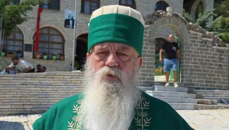 Pelegrinazhi në Tomorr, mijëra besimtarë iu drejtuan teqesë së Kulmakut, Baba Mondi: Mirëkuptim dhe të bashkuar