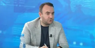 “Përfituesit kryesor janë Rama, Balluku e Ron Yefet”/ Industri ushtarake, Balliu denoncon skemën: Vjedhje, jo armë