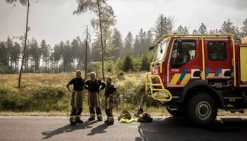 “Përmbytjet më të rënda në 30 vjet”, të paktën 6 viktima dhe qindra të evakuuar në SHBA