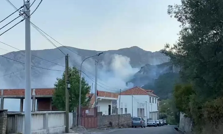 Përparojnë flakët në Abaze të Krujës, vetëm 10 metra larg banesave, nis ndërhyrja nga ajri