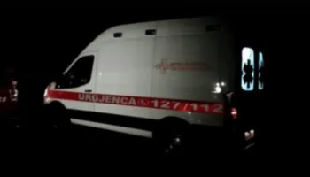 Përplasen 2 makina në Krujë, tre të plagosur