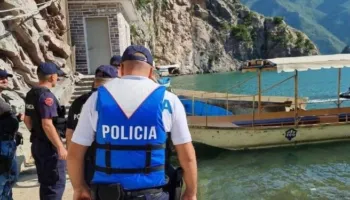 Përplasja e dy skafeve në Koman, policia jep detajet: U plagosen 5 persona