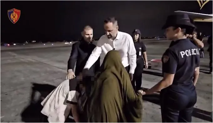 Pesë shqiptarë u riatdhesuan nga kampet e Sirisë, Rama: Një detyrim njerëzor!