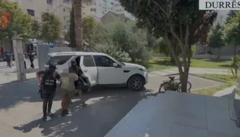 Pjesë e një grupi kriminal në Itali, arrestohet në Durrës 33-vjeçari