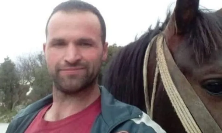 Po kthehej prej pune kur u përplas për vdekje nga makina/ Si u la 4 orë pa ndihmë babai i tre fëmijëve