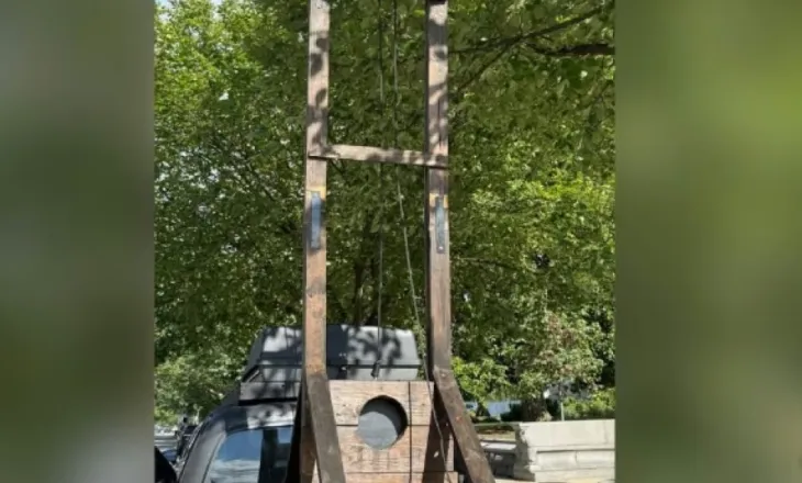 Po transportonte një gijotinë, arrestohet 35-vjeçari