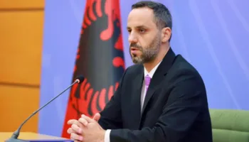 Policia ngre njësi për krimet mjedisore/ Lamallari: çdo zjarr do të hetohet, edhe pasi të fiket