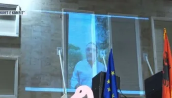 ‘Populli duhet dëgjuar’/ Koordinatori i ‘Forza Italia’ për Ballkanin në mbështetje të protestës: Jam me ju