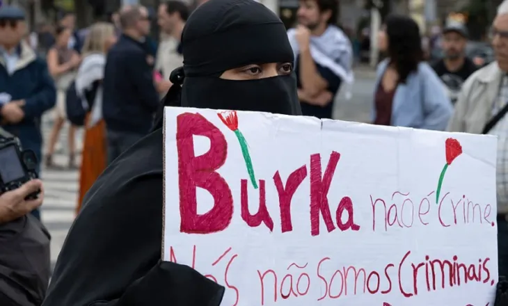Portugalia ndalon mbulimin e fytyrës në publik, deri në 3 mijë euro gjobë për shkelësit