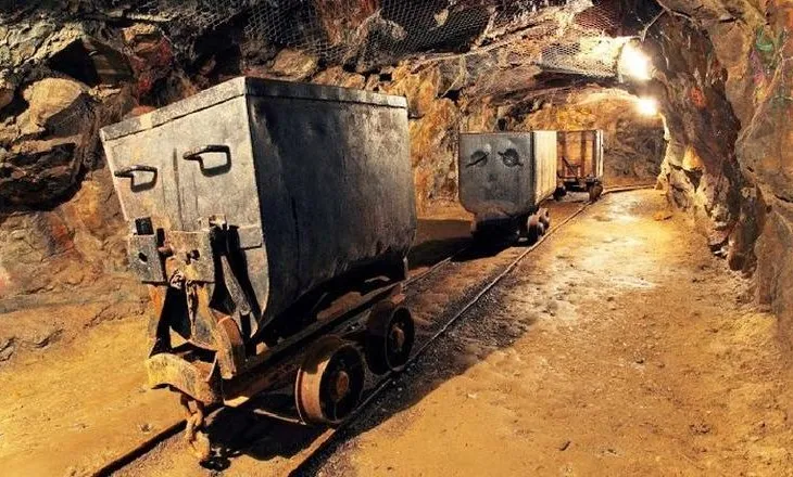 Prej më shumë se 24 orësh nëntokë, vijojnë kërkimet për minatorin e zhdukur në Bulqizë