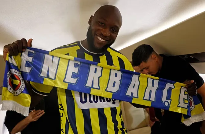 Prezantohet Lukaku: Turqia është shtëpia ime e dytë, dua të fitoj gjithçka me Fenerbahçen