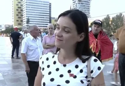 “Protesta, ortek social që nuk zhbëhet dot më”/Psikologia: Arsyet që na nxjerrin në shesh jo personale, por kombëtare dhe etnike
