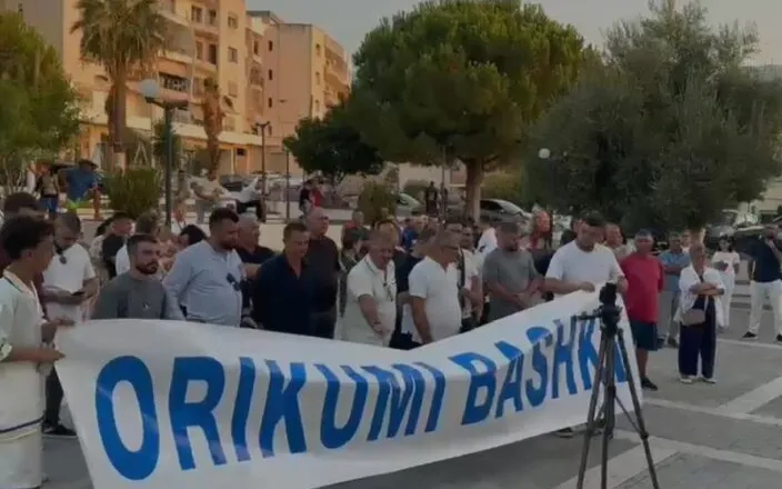 Protestë në Orikum kundër reformës territoriale: Duam bashkinë tonë!