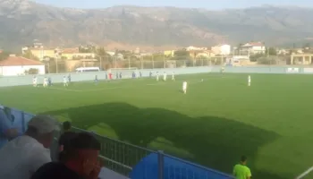 Provë gjenerale në derbi, Flamurtari luan “tenis” me Orikun