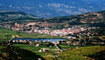 Prrenjasi kundër bashkimit me Librazhdin, qytetarët protestojnë: Bashkia duhet të mbetet më vete