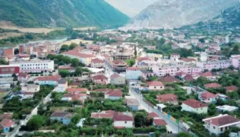 PS e PD bëhen bashkë, refuzohet propozimi i qeverisë për shkrirjen e Bashkisë së Këlcyrës