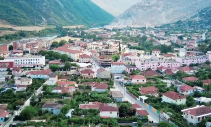 PS e PD bëhen bashkë, refuzohet propozimi i qeverisë për shkrirjen e Bashkisë së Këlcyrës