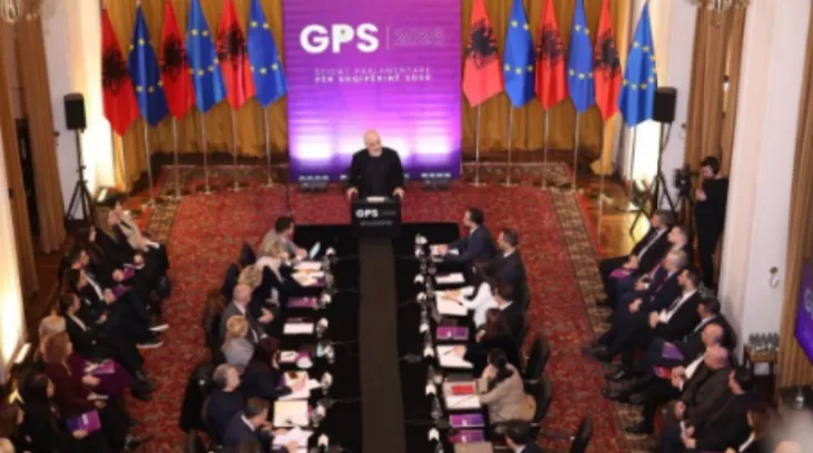 PS mbledh grupin parlamentar dhe qeverinë, zbulohet data