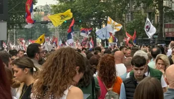 Pse po largohen të rinjtë?