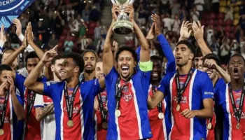 PSG “Superkampione” e Europës, mposht Aston Villën në një finale spektakolare