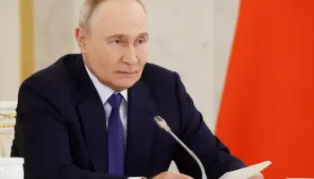 Putin paralajmëron kundërpërgjigje ndaj ekonomisë ukrainase: Kievi hapi ‘kutinë e Pandorës’ me sulmet mbi logjistikën tonë