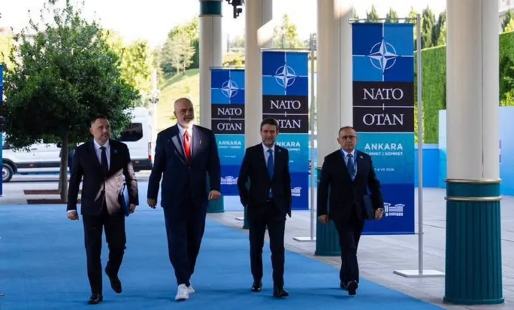 Qeveria Rama, e vetmja në Europë që ble avionë zjarresh me tendera sekretë