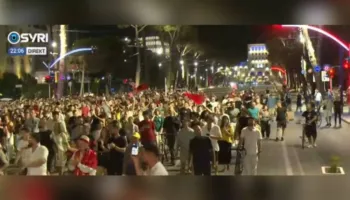 ‘Rama jep dorëheqjen! Nuk na përfaqëson’/ Mbyllet dita e 64 e protestës para Kryeministrisë