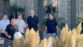 Rama përplaset me kryebashkiakët për hartën e re territoriale. Çfarë ndodhi në mbledhjen me dyer të mbyllura
