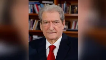 Rama prezantoi “Pasqyra Albania”, Berisha: Diella e re shumë milionëshe, mashtrim i ri