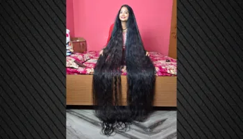 “Rapunzel” e Indisë thyen rekordin Guinness, flokët e saj arrijnë 2.71 metra gjatësi