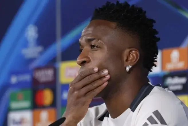 Real Madrid i dërgon ofertën e fundit dhe i vendos ultimatum Vinicius Junior. Arsenal po ndjek me sy e vesh situatën