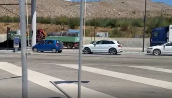 Rekord lëvizjesh në jug të vendit, mbi 300 mijë udhëtarë dhe dhjetëra mijëra automjete kaluan pikat kufitare në korrik
