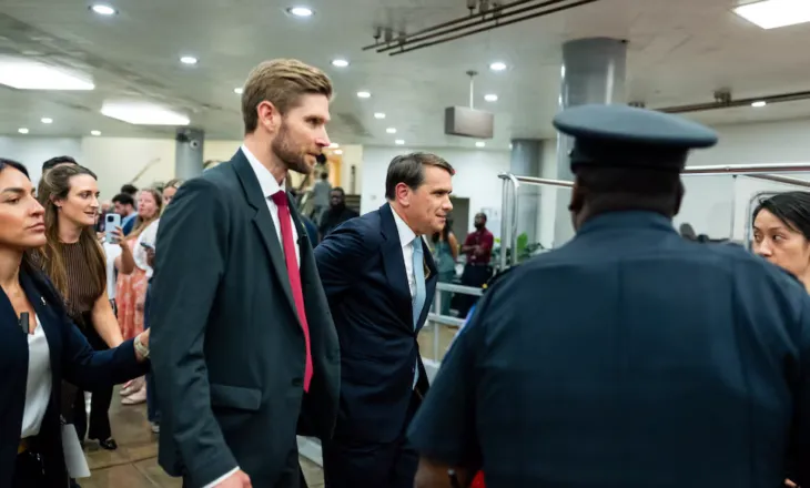 Republikanët e Senatit konfirmojnë me diferencë të ngushtë Todd Blanche si Prokuror të Përgjithshëm
