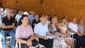“Rifat Kukaj” nderon krijuesit e mërgatës, Ramë Oraca fiton çmimin e parë në Festivalin e Poezisë