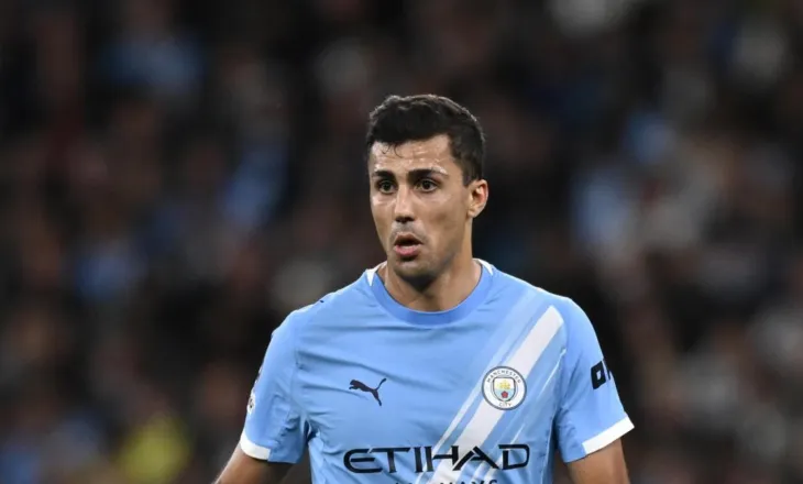 Rodri drejt Barcelonës, Man. City përgatit goditjen e bujshme në merkato: 140 milionë euro për yllin e rivalëve