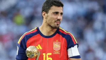 Rodri mes dy zjarreve/ Reali ka avantazhin, por Barcelona nuk dorëzohet