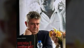Romani si ndërgjegje e shtetit: Sfida krijuese e Ahmet Prençit