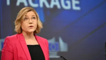 Rreziqet e AI, shefja e teknologjisë në BE: Njerëzit po humbasin kontrollin mbi të –