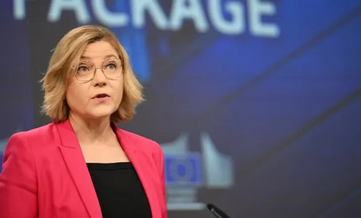 Rreziqet e AI, shefja e teknologjisë në BE: Njerëzit po humbasin kontrollin mbi të –
