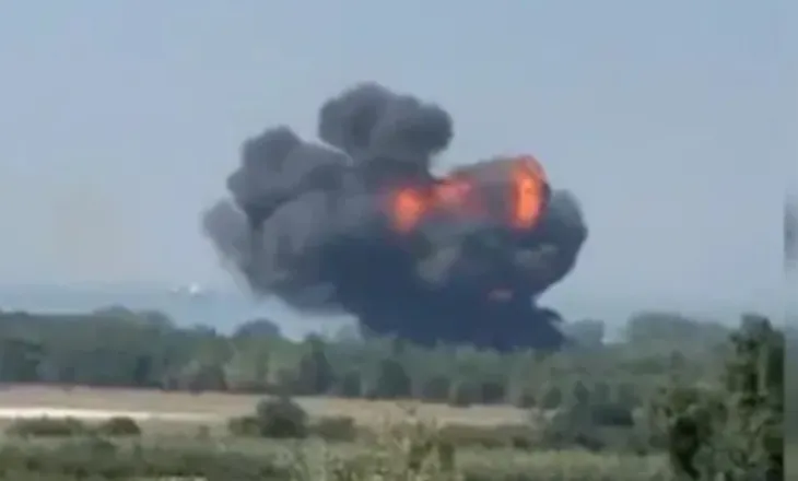 Rrëzohet avioni luftarak F-16 në Turqi, shpëton piloti (VIDEO)