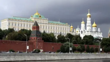 Rusia kërcënon Britaninë dhe Francën: Do të godasim objektet ushtarake në Ukrainë