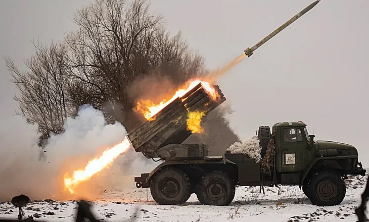 Rusia përgatit dimrin e sulmeve, Ukraina kërkon shpëtim nga NATO
