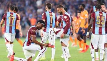 Salah spektakël, Muçi e shoqëron me asist. Trabzonspor merr fitoren e parë të sezonit (video)