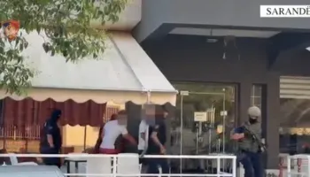 Sarandë/ Dhunuan shefin e krimeve Mateo Bakalli, arrestohen 6 persona, pezullohen edhe dy efektivë policie